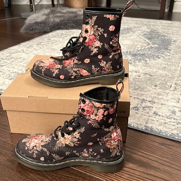 Dr. Martens Shoes - Dr Martens Air Wait floral boots